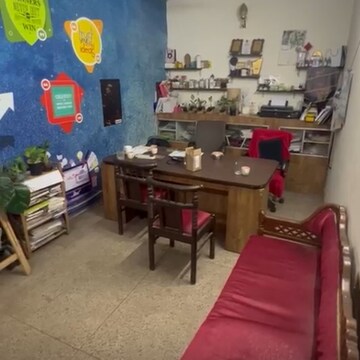 3 BHK Apartment For Sale in Mayur Vihar Phase ii