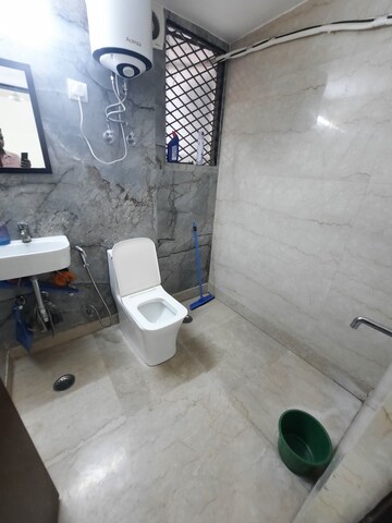 Master Bedroom in 1 RK Builder Floor at Malviya Nagar – for Rent