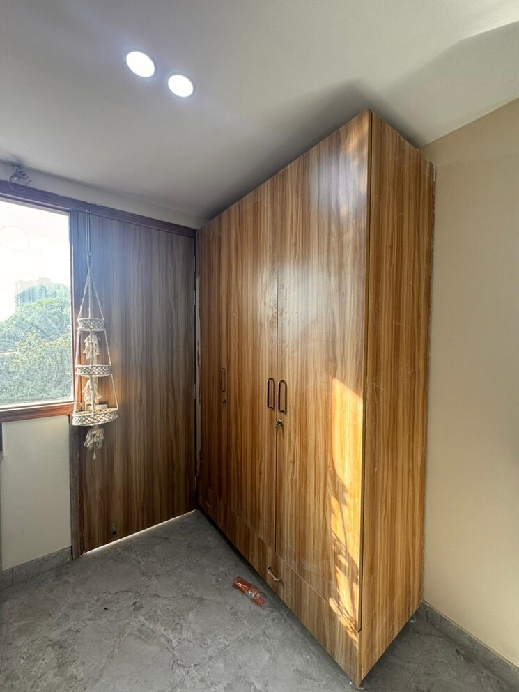 Room, sector 27 1 Bedroom 620 Sq.Ft. Builder Floor In Sector 27 Gurgaon 8677196