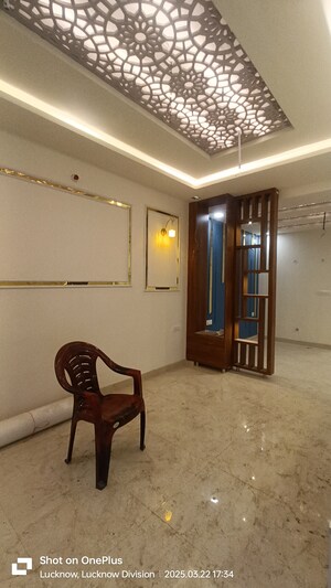 Parking in 3 BHK Independent House at Indira Nagar – for Sale