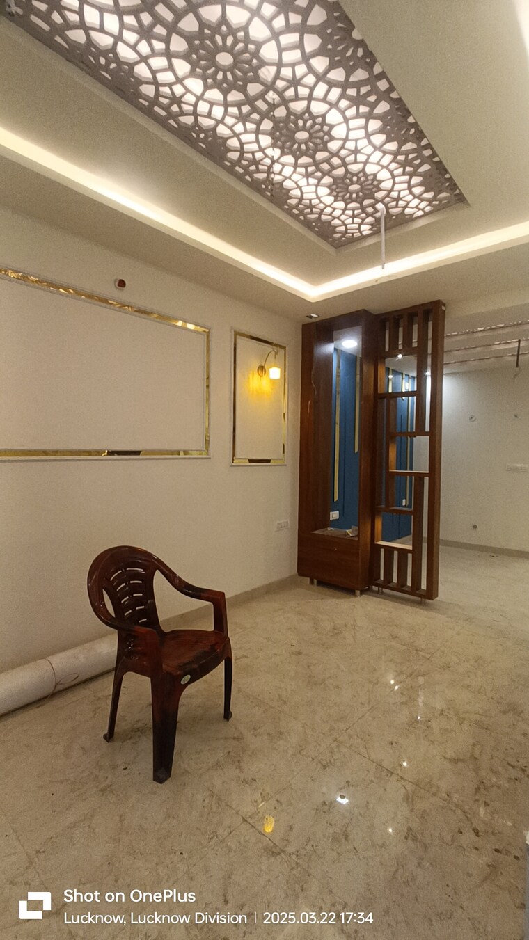  Parking, indira nagar 3 Bedroom 2350 Sq.Ft. Independent House In Indira Nagar Lucknow 8677197