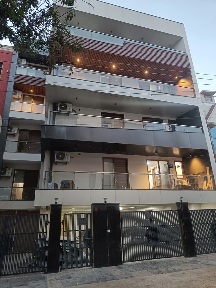 Exterior View, sector 27 1 Bedroom 600 Sq.Ft. Builder Floor In Sector 27 Gurgaon 8677216