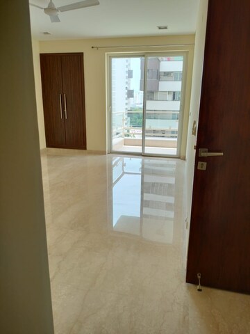 Living Room in 4 BHK Apartment at Abw La Lagune, Sector 54 – for Rent
