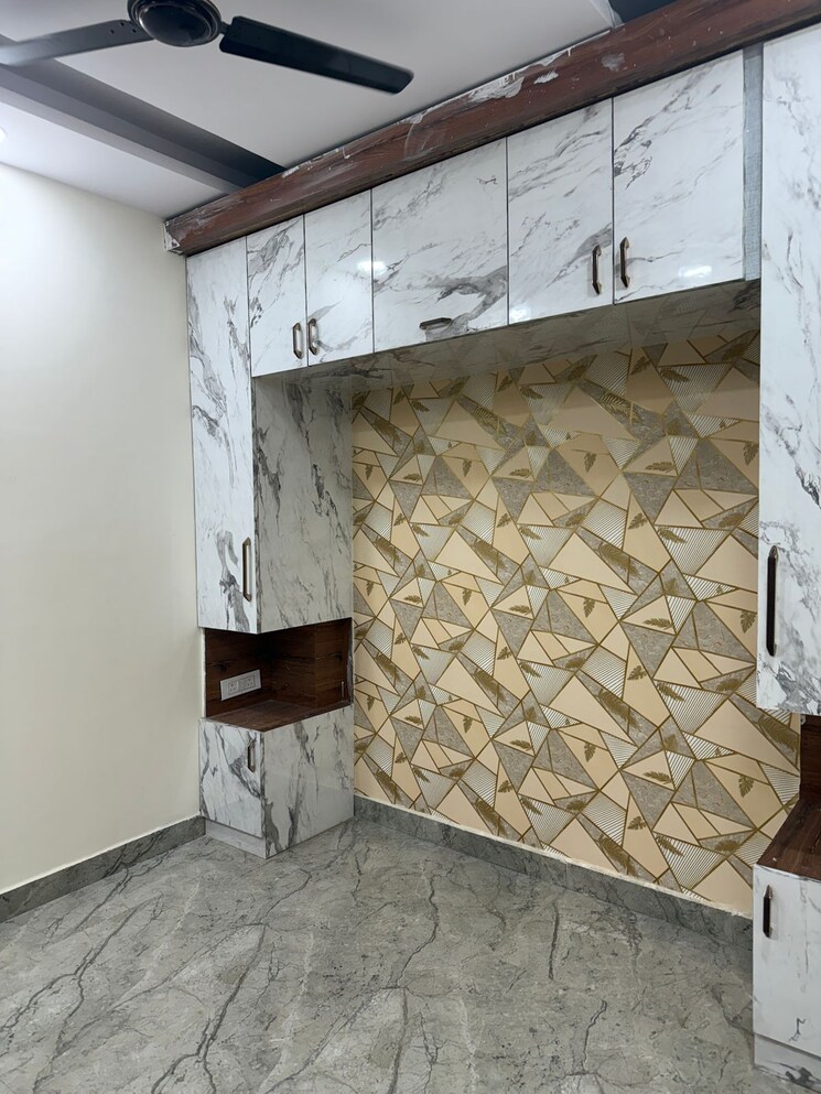 Bathroom, nawada 2 Bedroom 60 Sq.Yd. Builder Floor In Nawada Delhi 8677325