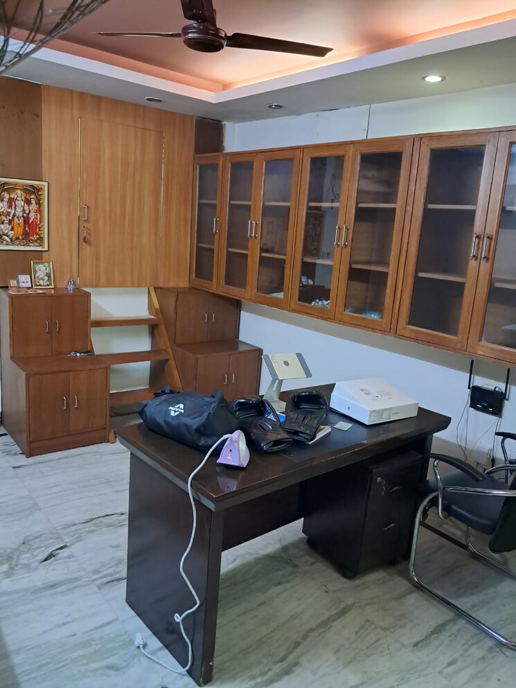 Master Bedroom, east of kailash 1 Bedroom 1500 Sq.Ft. Builder Floor In East Of Kailash Delhi 8677336