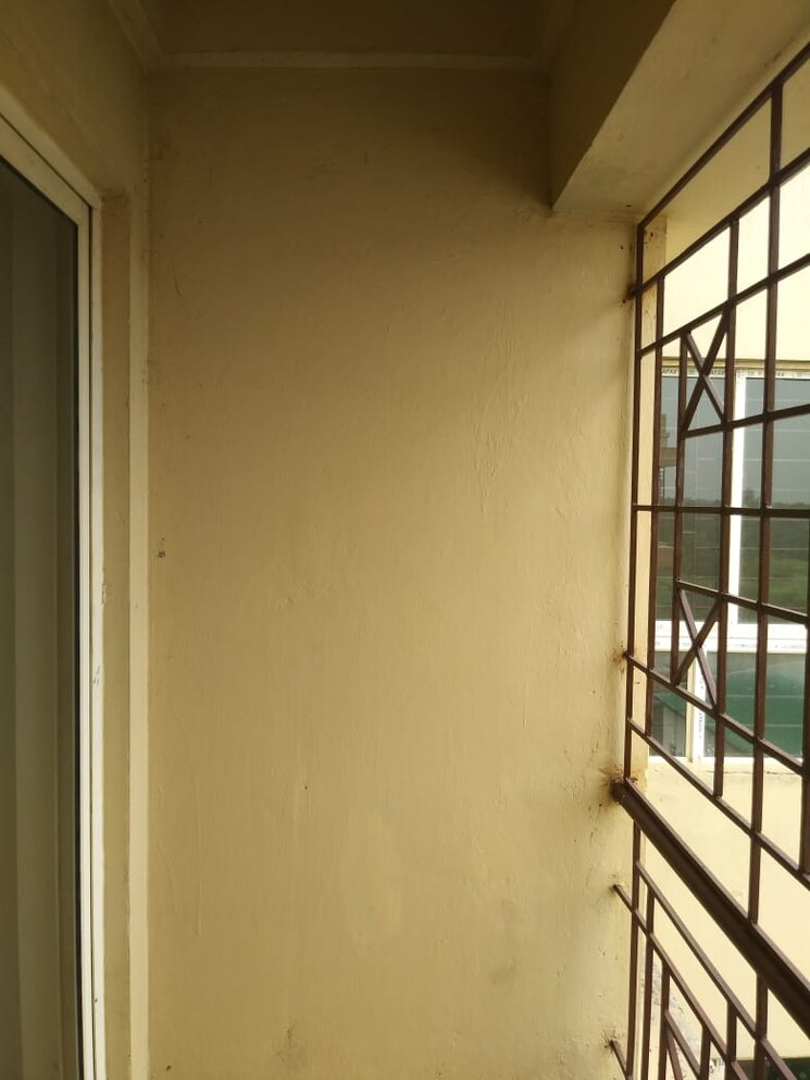 Balcony, deeshari-megacity-phase-iii 2 Bedroom 756 Sq.Ft. Apartment In Rajpur Chowhati Kolkata 8677342