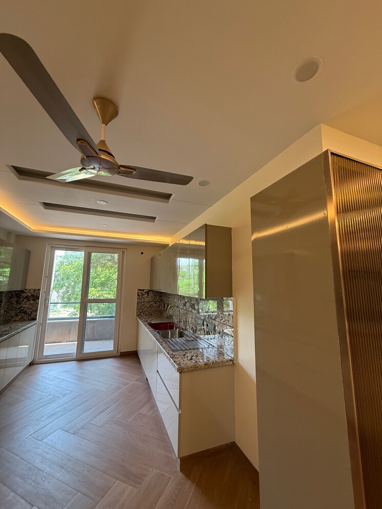 Kitchen, sector 85 5 Bedroom 500 Sq.Yd. Builder Floor In Sector 85 Faridabad 8677429
