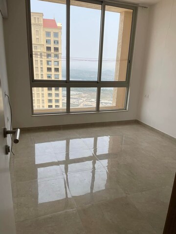 2 BHK Apartment For Rent in Hiranandani Cardinal, Ghodbunder Road
