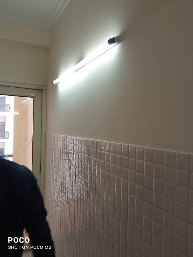 Bathroom, antriksh-golf-view 3 Bedroom 1490 Sq.Ft. Apartment In Sector 78 Noida 8677455