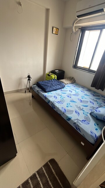 Room in  Pg at Goregaon West – for Rent