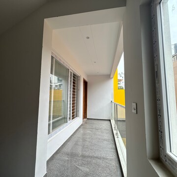 Building Lobby in 3 BHK Apartment at Banashankari – for Rent