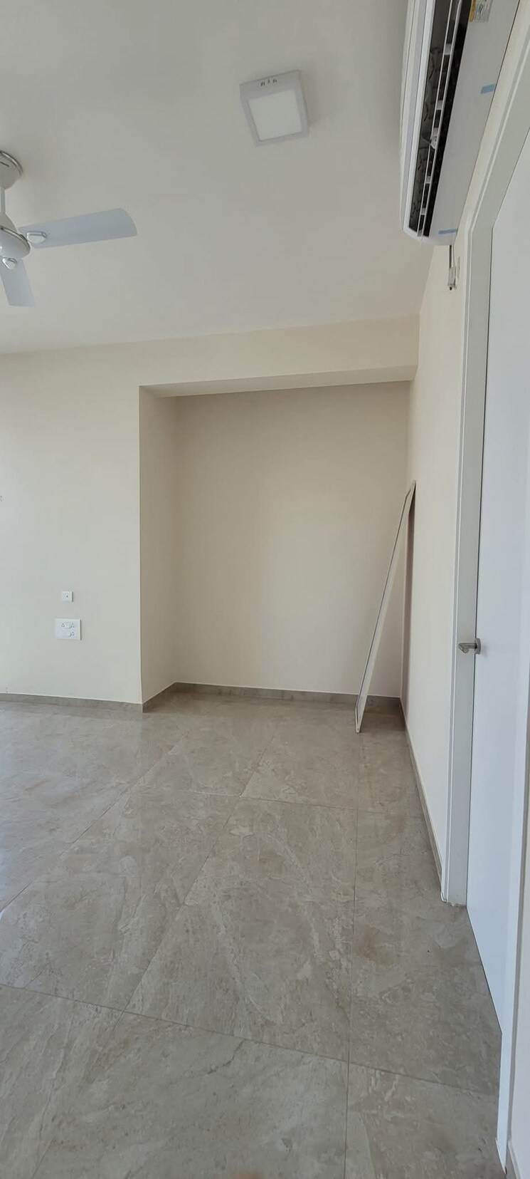 Room, tata-serein 2 Bedroom 750 Sq.Ft. Apartment In Pokhran Road No Two Thane 8677475