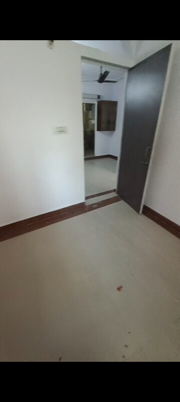 Room in 2 BHK Builder Floor at Panchsheel Vihar – for Rent