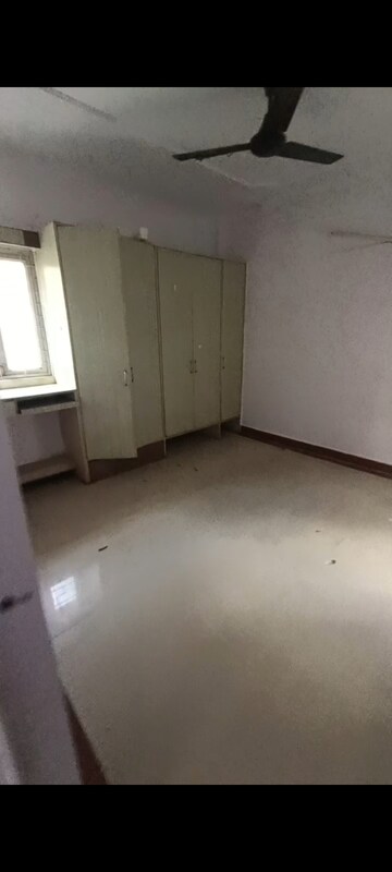 Room in 2 BHK Builder Floor at Panchsheel Vihar – for Rent