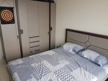 2 BHK Apartment For Rent in K Raheja Palm Court, Malad West