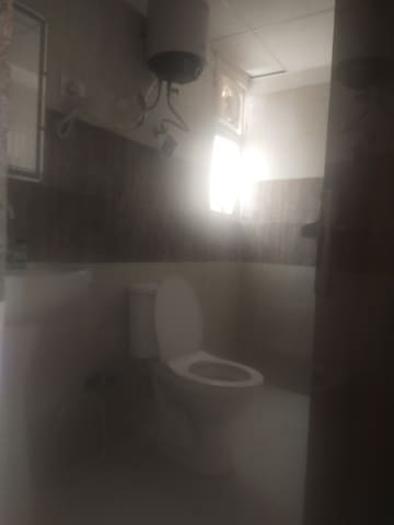 Bathroom in 3 BHK Apartment at Ajnara Le Garden, Sector 16b Greater Noida – for Rent