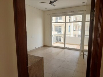 Room in 2 BHK Apartment at SS The Leaf, Sector 85 – for Rent