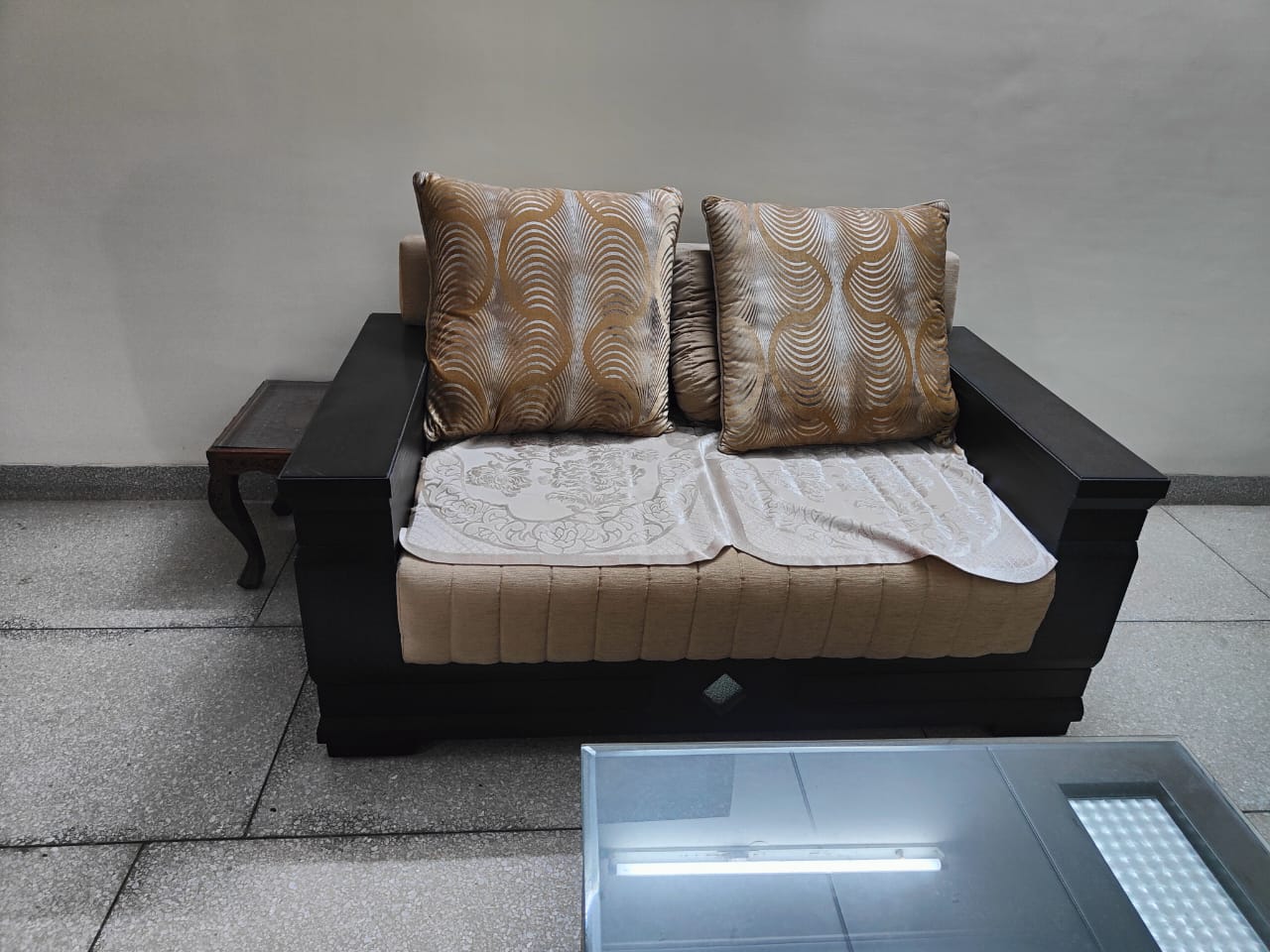 3.5 BHK + Servant Room Villa For Rent in Excellent House