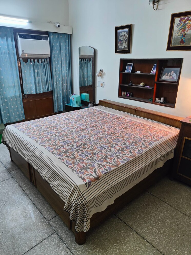 Bedroom, sector 2 3.5 Bedroom 1800 Sq.Ft. Villa In Sector 2 Panchkula 8677540