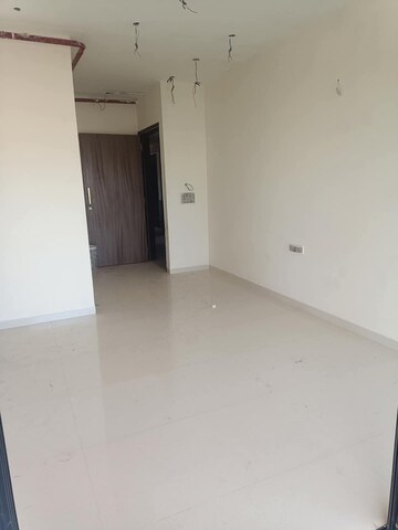 Room in 1 BHK Apartment at Rashmi Regency, Nalasopara East – for Rent