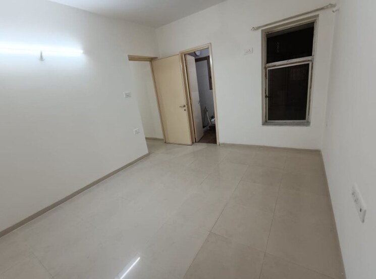 Room, siddhachal-phase-5-chs-ltd 2 Bedroom 950 Sq.Ft. Apartment In Vasant Vihar Thane 8677581