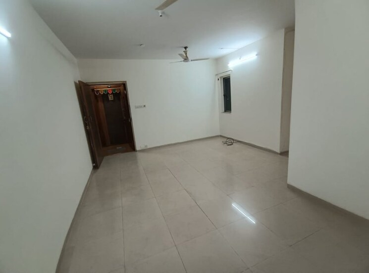 Room, siddhachal-phase-5-chs-ltd 2 Bedroom 950 Sq.Ft. Apartment In Vasant Vihar Thane 8677581