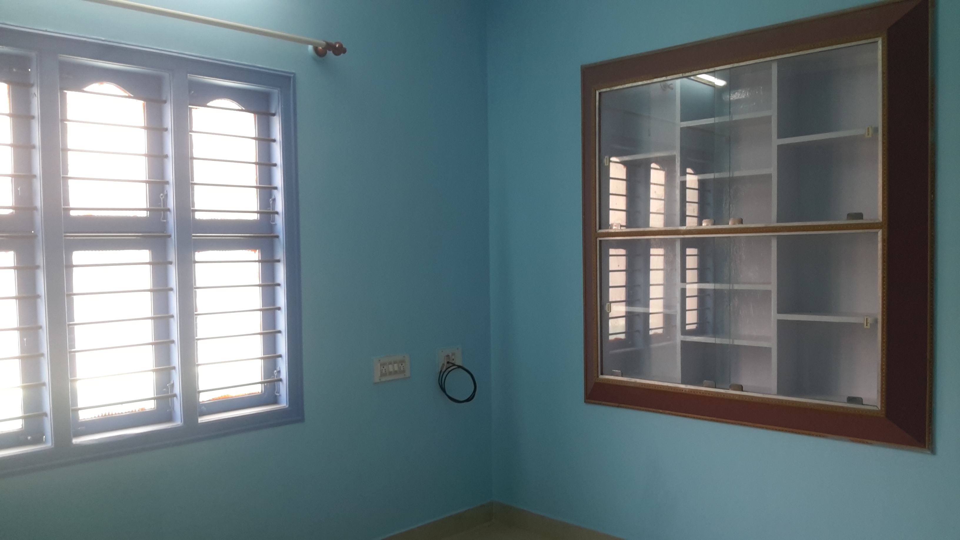 2 BHK Independent House For Rent in 1 Bhk