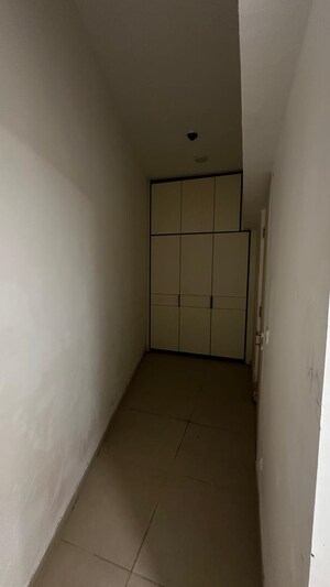 Room in 4 BHK Builder Floor at DLF Alameda, Sector 73 – for Sale