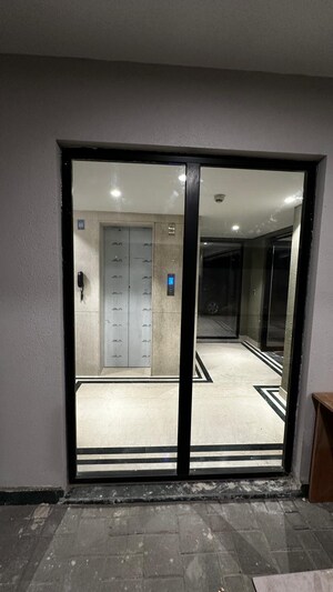 Building Lobby in 4 BHK Builder Floor at DLF Alameda, Sector 73 – for Sale