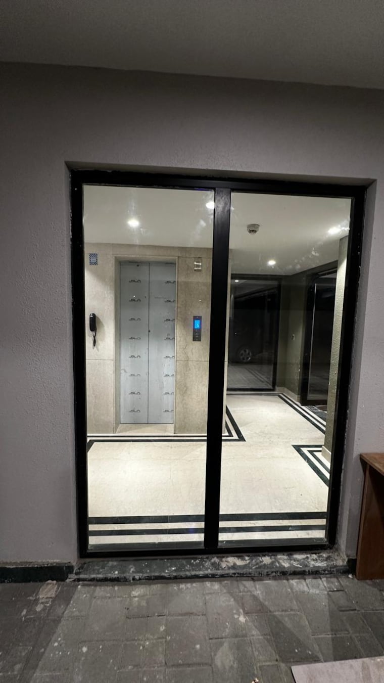 undefined, dlf-alameda 4 Bedroom 230 Sq.Yd. Builder Floor In Sector 73 Gurgaon 8677691