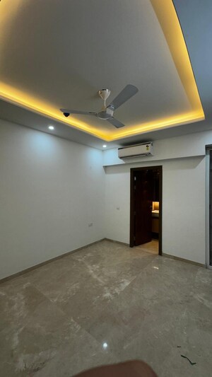 4 BHK Builder Floor For Sale in DLF Alameda, Sector 73