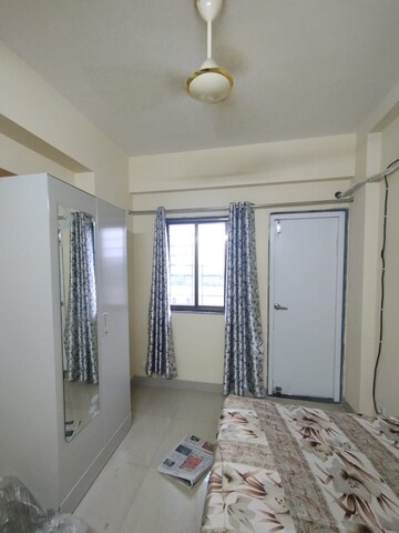 Master Bedroom in 1 BHK Apartment at Sector 14 Dwarka – for Rent