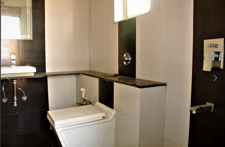 Bathroom, waghbil Pg For Boys In Waghbil 8677694