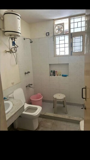 Bathroom in 3.5 BHK Apartment at DLF Regal Gardens, Sector 90 – for Sale