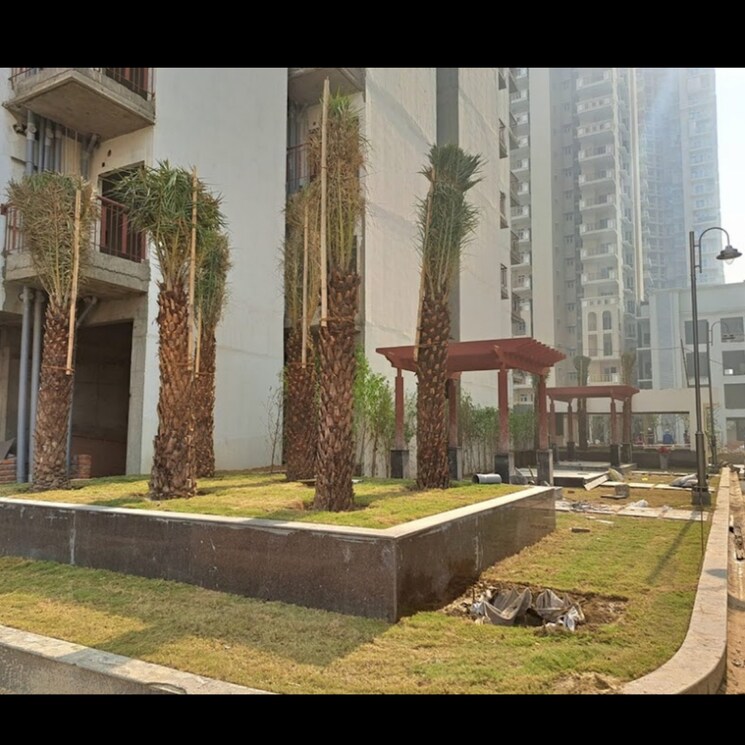 Garden, sg-shikhar-height 3 Bedroom 1920 Sq.Ft. Apartment In Siddharth Vihar Ghaziabad 8677764