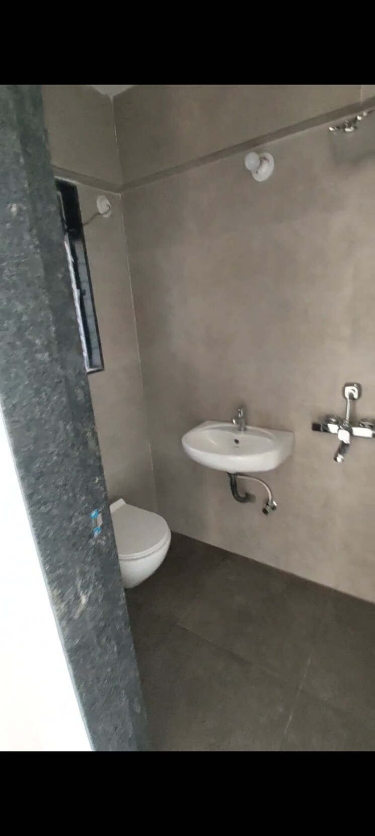 Bathroom, sneh-chs-goregaon-east 2 Bedroom 575 Sq.Ft. Apartment In Goregaon East Mumbai 8677742