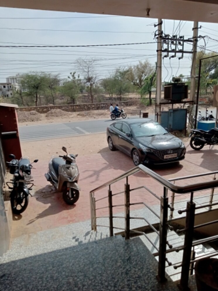  Parking, jagatpura 1 RK 310 Sq.Ft. Builder Floor In Jagatpura Jaipur 8677862