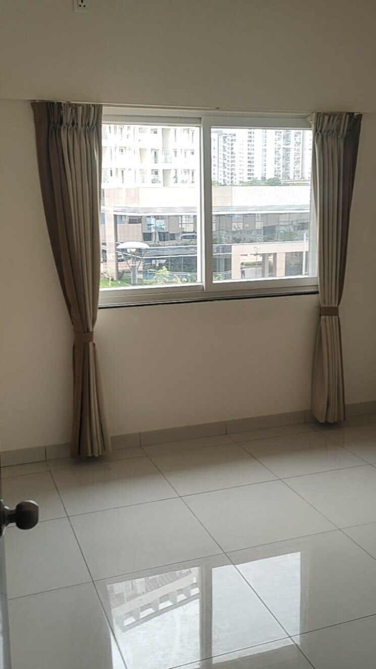 Room, puravankara-silversands 3 Bedroom 927 Sq.Ft. Apartment In Mundhwa Pune 8677868