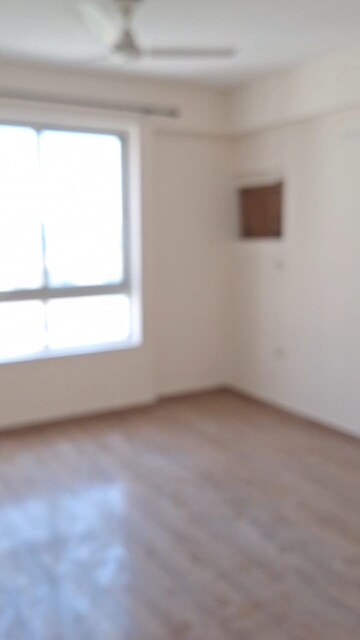 Room in 3 BHK Apartment at Umang Monsoon Breeze Phase I, Sector 78 – for Rent