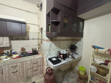 Master Bedroom in 2 BHK Builder Floor at Sector 23 – for Rent