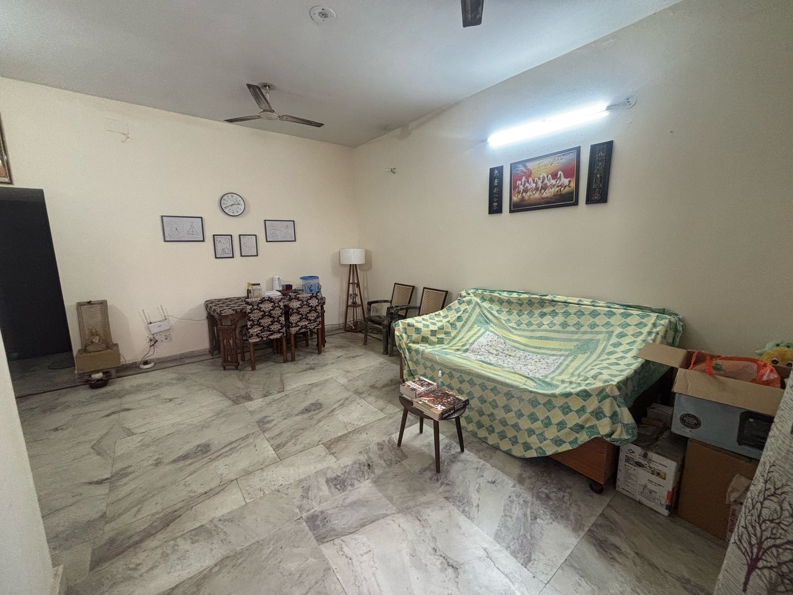 2 BHK Builder Floor For Rent in Sector 23