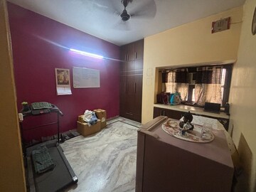 Living Room in 2 BHK Builder Floor at Sector 23 – for Rent