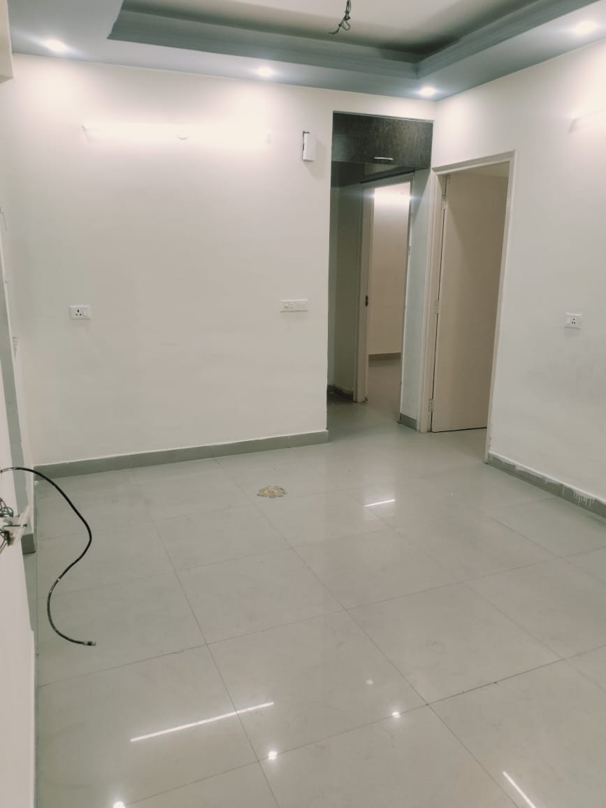 2 BHK 1150 Sq.Ft. Apartment in Panchsheel Wellington 2