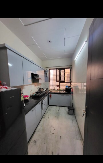 Kitchen in 2 BHK Builder Floor at RWA Residential Society Sector 46, Sector 46 – for Rent