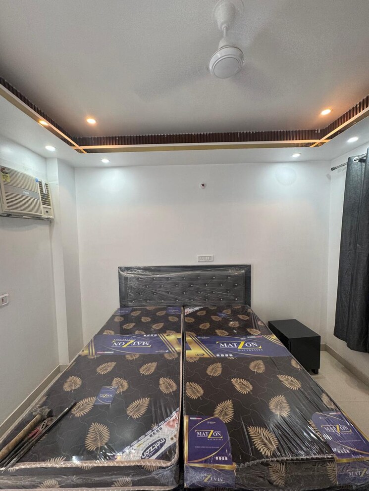 Team Area, surajmal vihar 2 Bedroom 100 Sq.Yd. Builder Floor In Surajmal Vihar Delhi 8678073