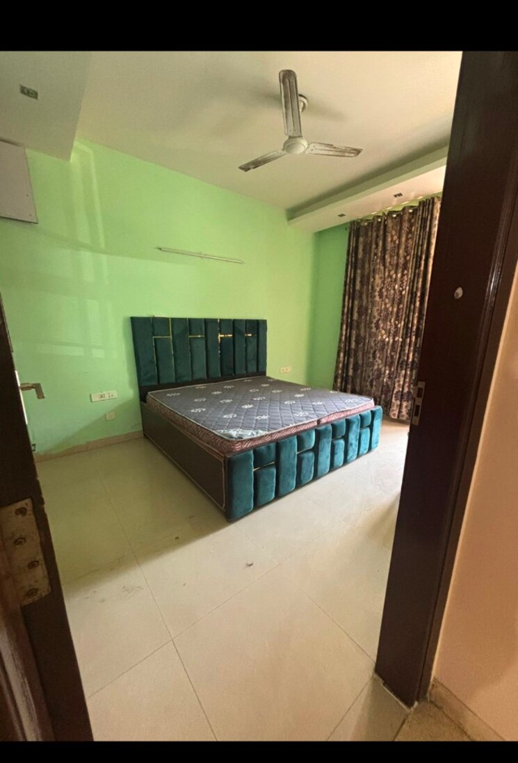 Kitchen, sas-tower 3 Bedroom 2400 Sq.Ft. Builder Floor In Sector 38 Gurgaon 8678028