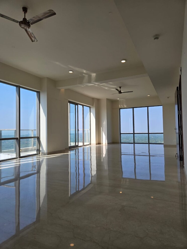 Room, shapoorji-pallonji-joyville-phase-2 3 Bedroom 1852 Sq.Ft. Apartment In Sector 102 Gurgaon 8678099