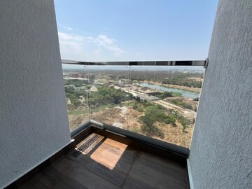 Swimming Pool in 2 BHK Apartment at Yashwin Orizzonte, Kharadi – for Rent