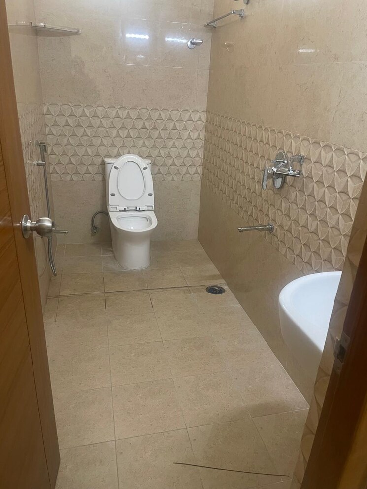 Bathroom, jubilee hills 4 Bedroom 3200 Sq.Ft. Apartment In Jubilee Hills Hyderabad 8678052