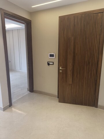 Room in 2 BHK Independent House at Sector 4 – for Rent